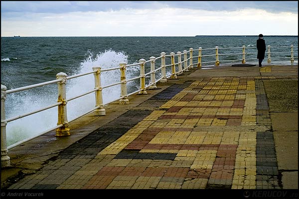 Fotografia: Cand marea... / When The Sea..., KERUCOV .ro © 1997 - 2025 || Andrei Vocurek