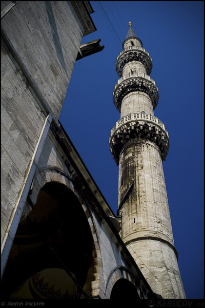 Fotografia Minaretul / The Minaret, album Istanbul, momente intre Europa si Asia / Istanbul, Moments Between Europe And Asia, Istanbul, Turcia / Turkey / Turquie / Turkiye, KERUCOV .ro © 1997 - 2024 || Andrei Vocurek