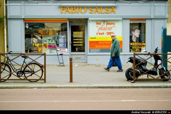 Fotografia Marti, Miercuri, Joi / Tuesday, Wednesday, Thursday, album Orasul oarecare - Puncte peste asfalt / Some City - Spots on the Asphalt, Versailles, Franta / France, KERUCOV .ro © 1997 - 2025 || Andrei Vocurek