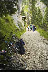 KERUCOV .ro - Fotografie si Webdesign - Traseu MTB Muntii Bucegi: Sinaia - Cota 1400 - Piatra Arsa - Babele - Padina - Bolboci - Dichiu - Sinaia de Andrei Vocurek