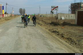 KERUCOV .ro - Fotografie si Jurnale de Calatorie - Traseu MTB Bucuresti - Gradistea - Conacul Hagi Tudorache - Maineasca de Andrei Vocurek