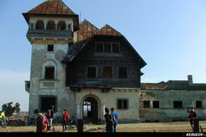 KERUCOV .ro - Fotografie si Jurnale de Calatorie - Traseu MTB Bucuresti - Gradistea - Conacul Hagi Tudorache - Maineasca de Andrei Vocurek